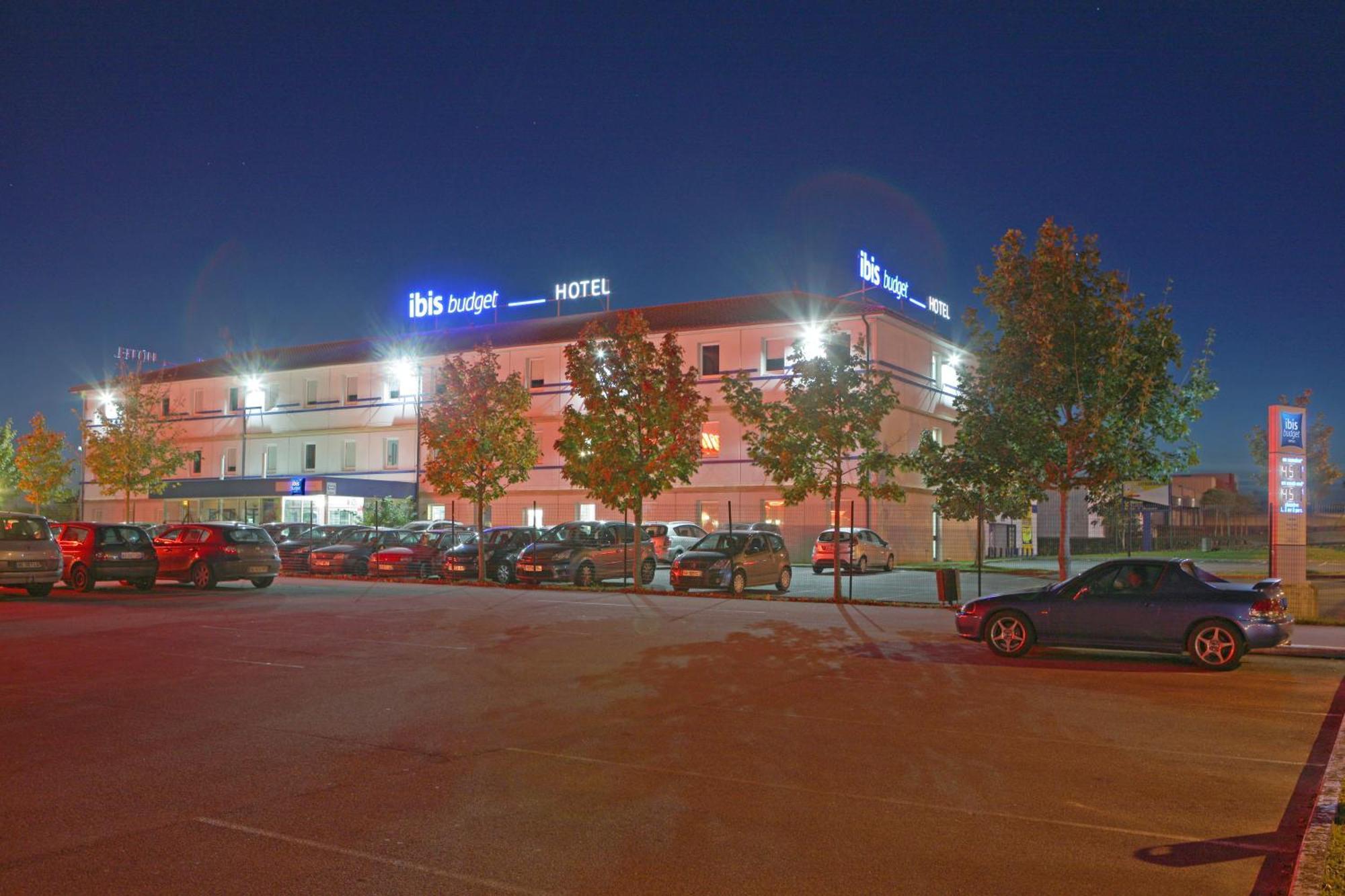 ไอบิส บัดเจ็ต ปัวติเยร์ นอร์ด ฟิวตูโรสโคป Hotel ชาสเซเนย-ดู-ปัวตู ภายนอก รูปภาพ